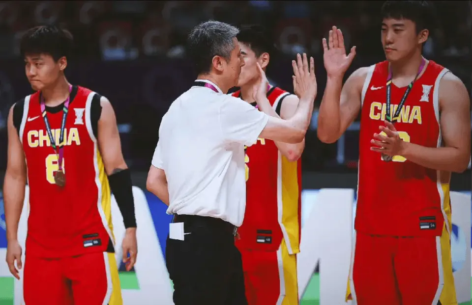 KNs, 郭士强长教, 中国篮协当