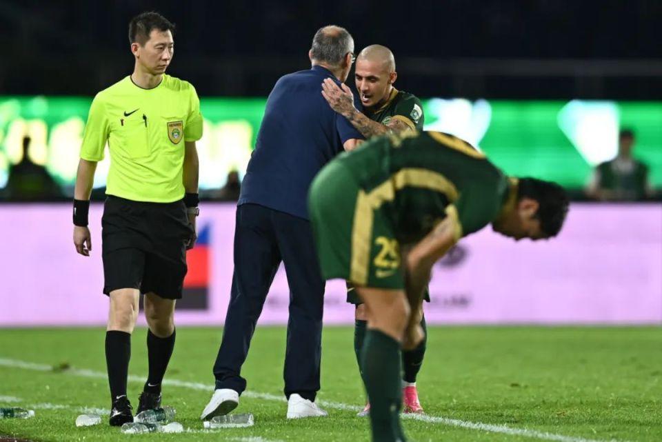 上半程和强, 的比分告负