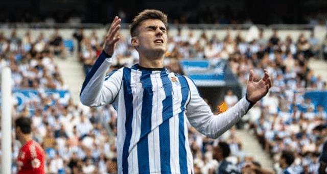 amp, 凭借穆里奇 amp, 凭借穆里奇