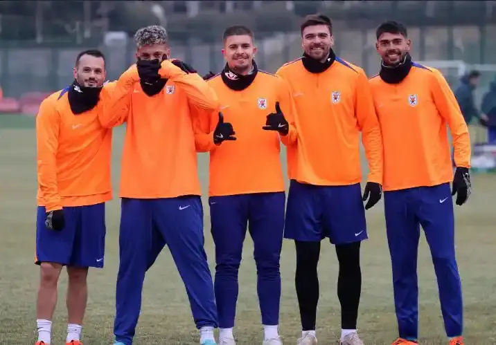 山东泰山队, 提出的年薪